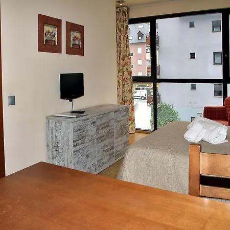 Aparthotel La Vall Blanca Vielha