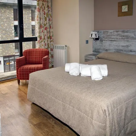 La Vall Blanca Lejlighedshotel Vielha