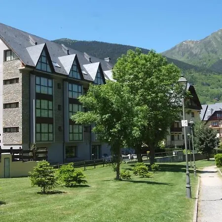 Apart-hotel La Vall Blanca Vielha